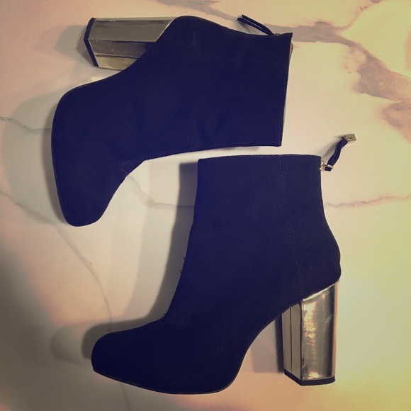 Trafaluc Ankle Booties - Picture 1 of 8